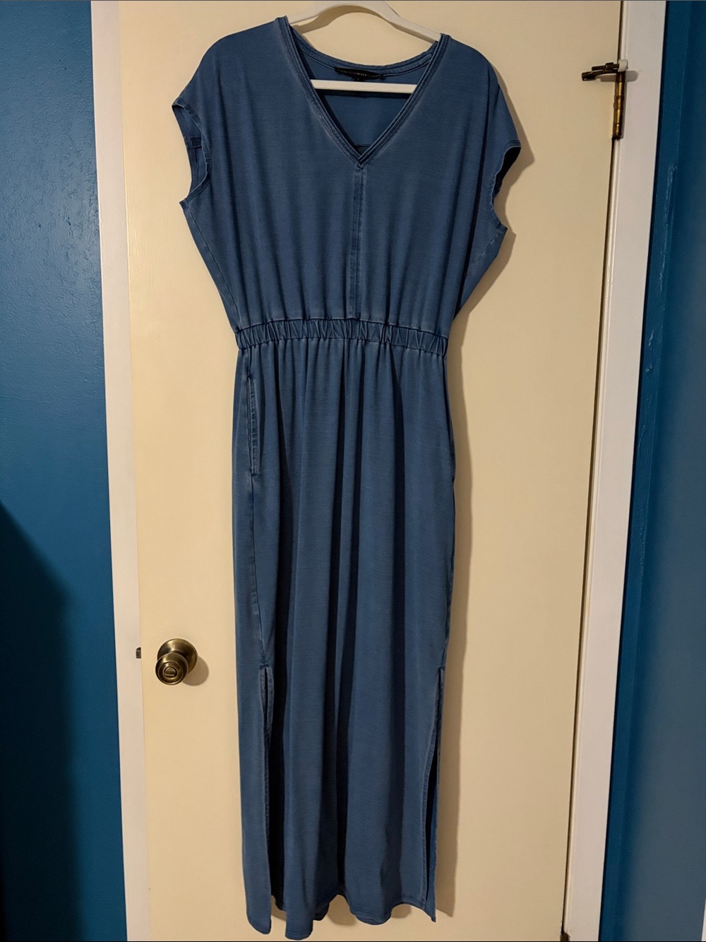 White House Black Market V-Neck Sleeveless Dress in Blue Jersey knit
